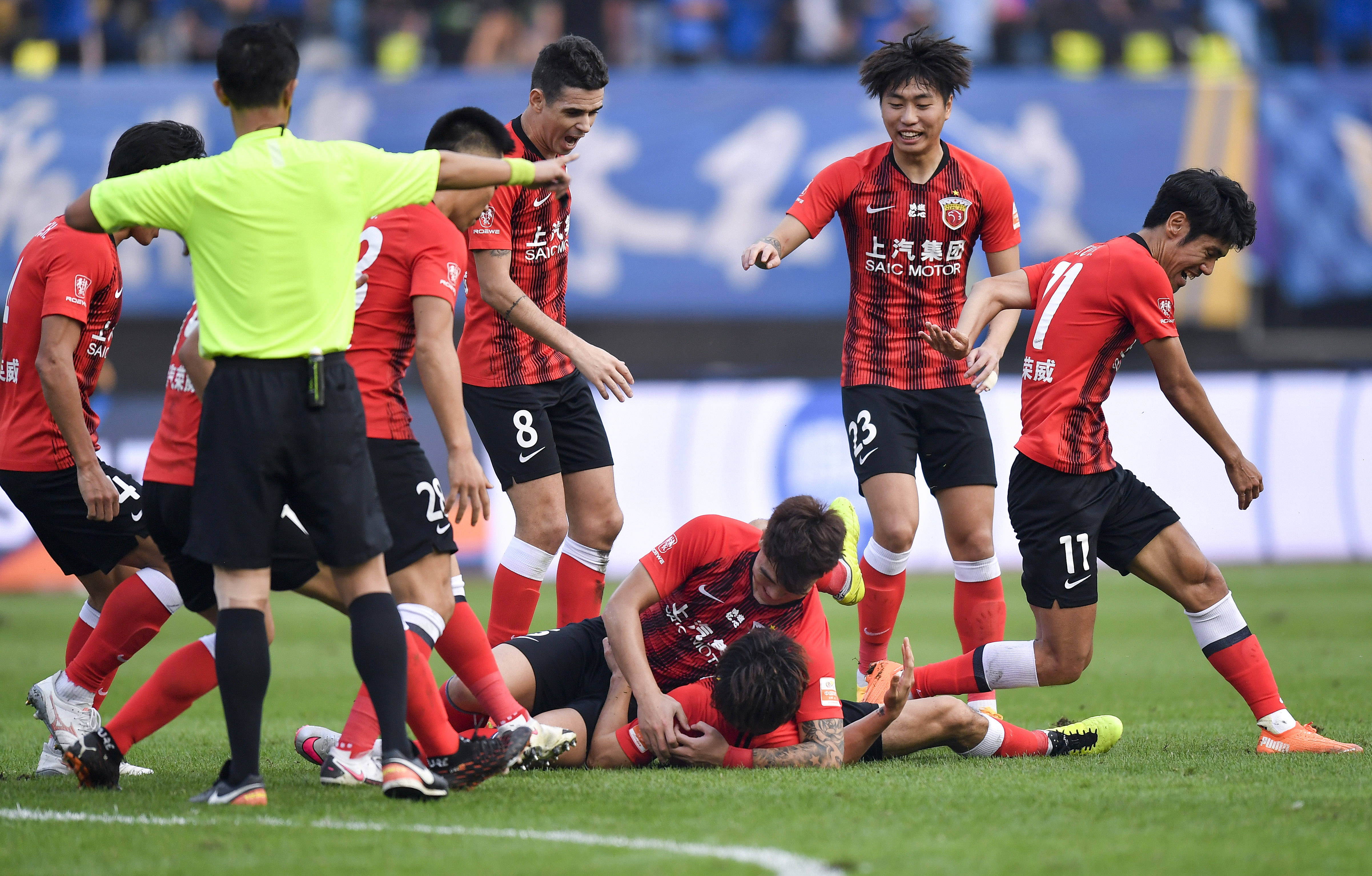 赛中尝试使 赛中尝试使