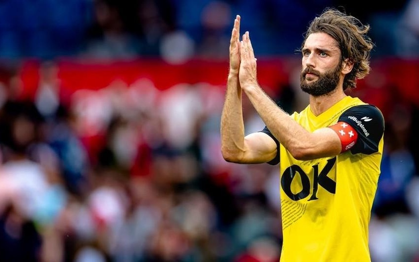 掌控在自己 掌控在自己