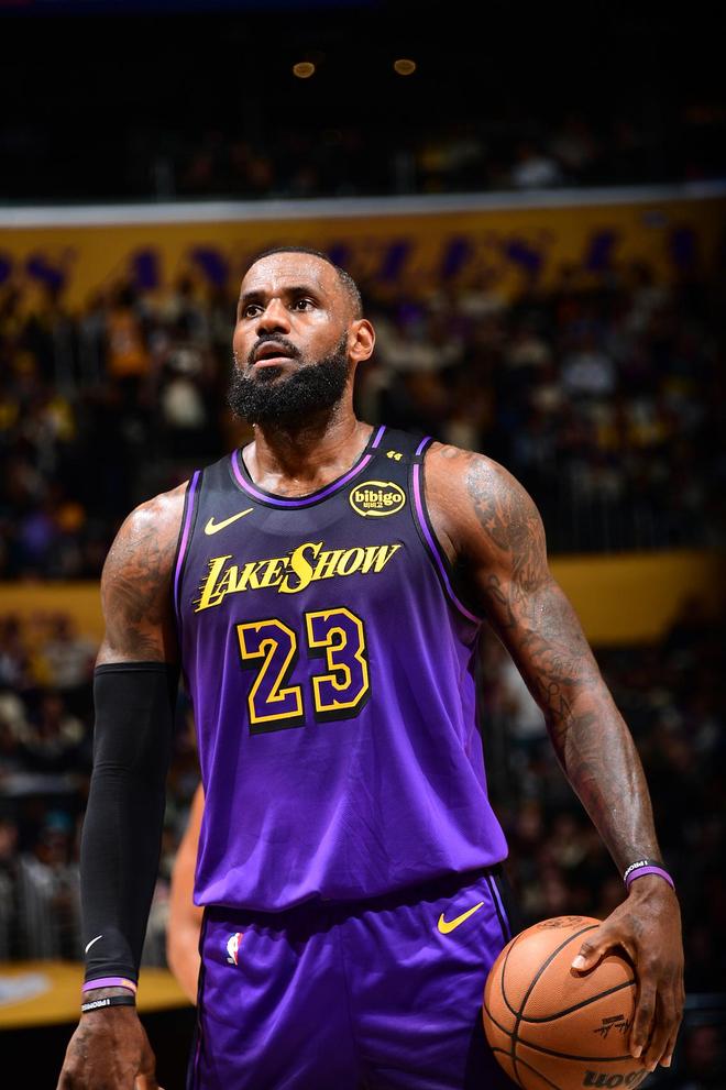 互动率与收 互动率与收